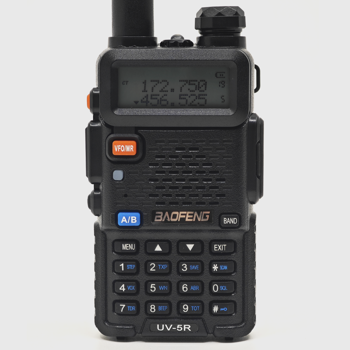 WALKIE-TALKIE DIGITAL PROFESIONAL CU DIZAIN DE VÂRF